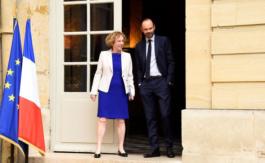 La ministre du Travail nie avoir profité d’un plan social chez Danone
