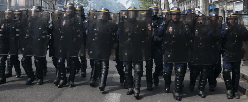 Plus de 2 000 CRS se rendent indisponibles pour protester contre la fiscalisation de leur indemnité d’éloignement