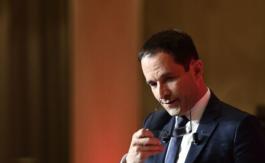 Harcèlement sexuel au MJS : l’embarras du camp Hamon