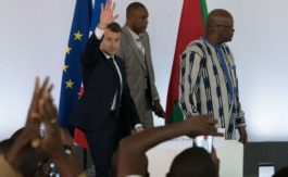 « Ne venez pas me faire la morale » : Macron très cash avec des étudiants burkinabè