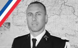 La France va rendre un «hommage national» à Arnaud Beltrame, «tombé en héros»