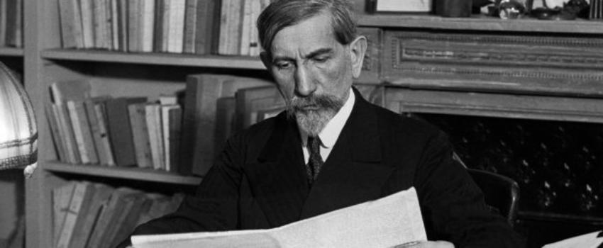 Charles Maurras, de la poésie au royalisme
