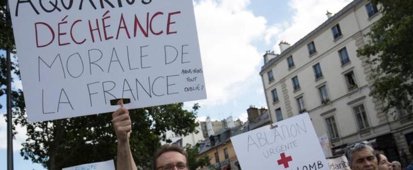 Douglas Murray : «Personne n’a donné aux ONG open-borders le droit de dicter l’avenir du continent !»