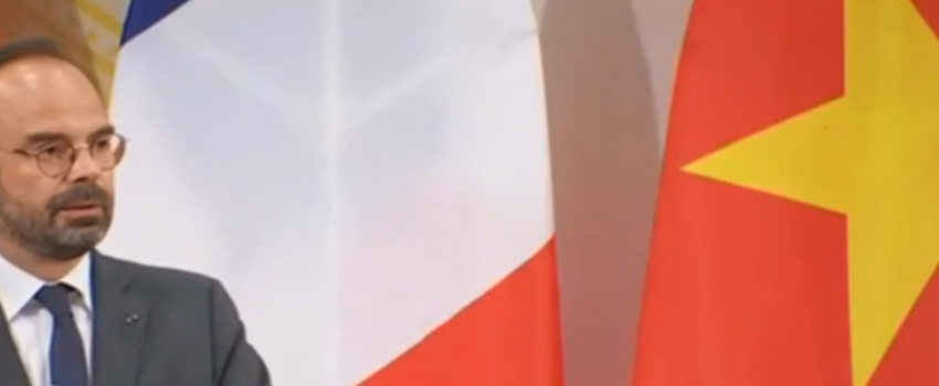 La diplomatie au petit pied