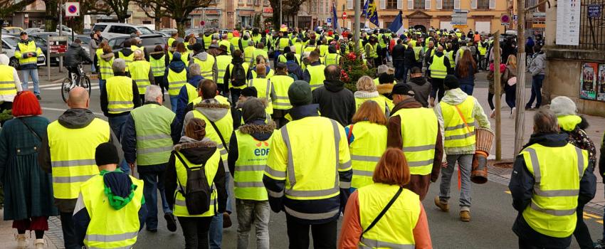 Réflexions d’un gilet jaune sur nos institutions