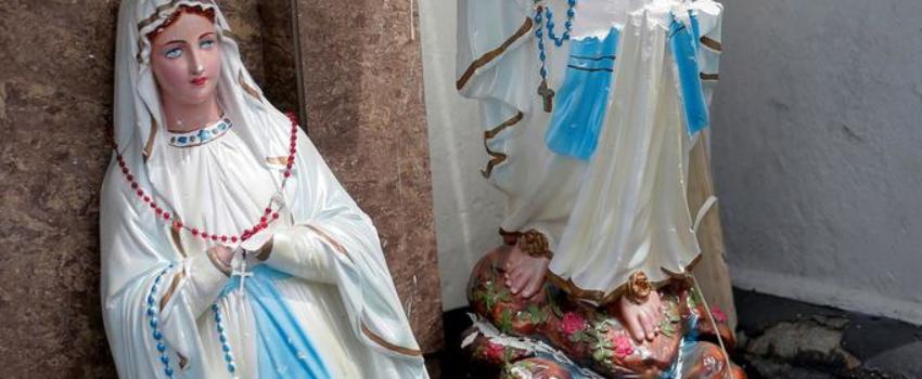Attentats au Sri Lanka: plus de 200 morts dans des hôtels et des églises visés le jour de Pâques