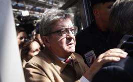 Mélenchon échappe à la prison ferme