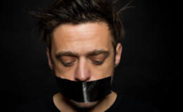 Une tribune exclusive dénonce la censure opérée pendant le Covid-19