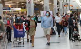 Courage et bas les masques…