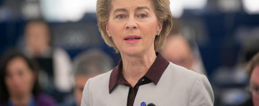 Comment von der Leyen et Macron déchirent à belles dents la souveraineté si précieuse de la France