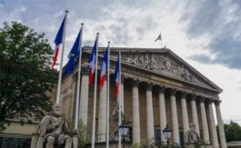 Menacé de sécession, LREM risque de perdre sa majorité absolue à l’Assemblée nationale