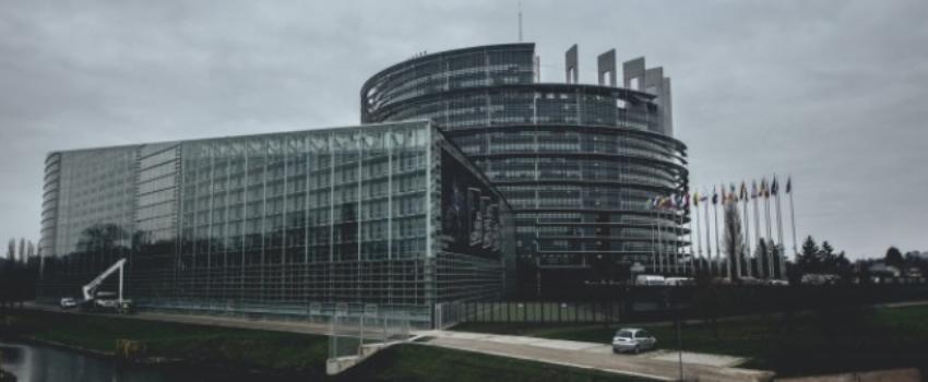 [Tribune] Covid-19, Europe, mondialisation : et si nous achevions “l’ordre libéral international” ?