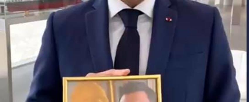 Maladresse ou jouissance malsaine ?
