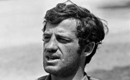 Adieu Bebel, l’hommage national…N’est-ce pas un peu trop ?