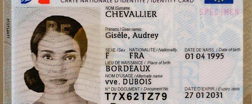 Le scandale de la carte d’Identité bilingue