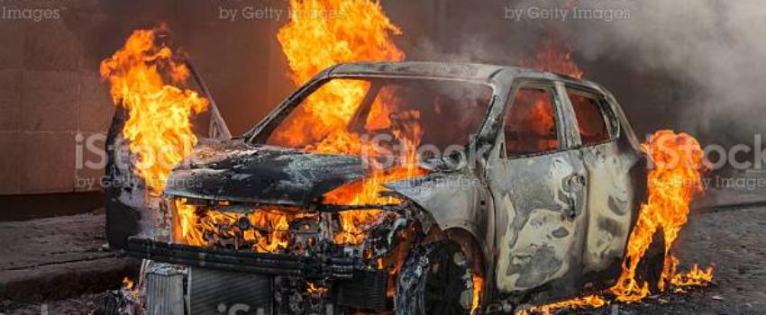 C’est ce gouvernement qui devrait s’auto-dissoudre !