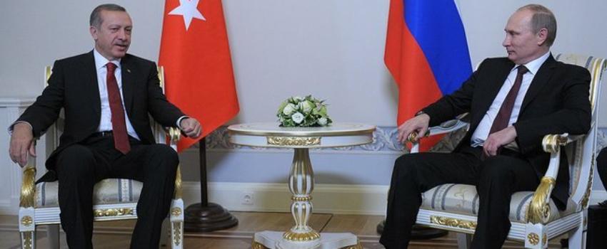 Poutine convainc Erdoğan de mettre fin à son offensive