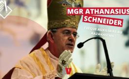Mgr Athanasius Schneider : « L’exemple de ceux qui ont courageusement manifesté en public pour le droit à la liberté de culte chrétien restera une page glorieuse dans l’histoire du catholicisme français contemporain »