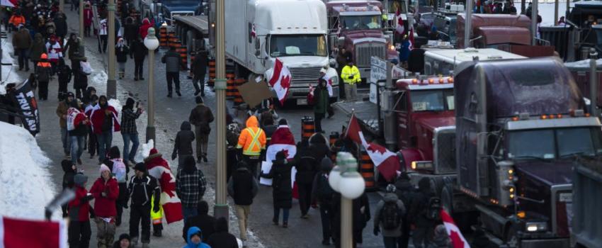 Camionneurs de la liberté à Ottawa : l’astucieuse et encourageante analyse d’une journaliste canadienne