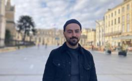 À Bordeaux, rencontre avec ces jeunes qui réclament le retour d’un roi en France