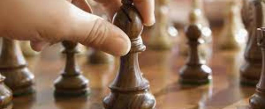 La Nouvelle Revue Universelle : Ukraine le jeu du « fou » de Washington