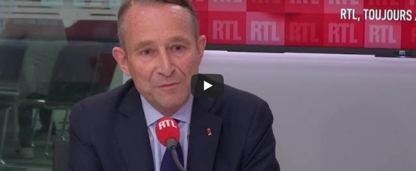 Immigration : “Il faut agir avec fermeté et humanité”, soutient le général Pierre de Villiers