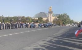 Pourquoi tant de médias à République et si peu pont Alexandre-III ?
