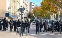 Romans-sur-Isère, les professionnels de l’indignation à sens unique pètent les plombs