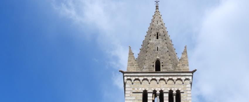 Déconstruction, désacralisation du patrimoine français… ou comment démolir sa « maison » !